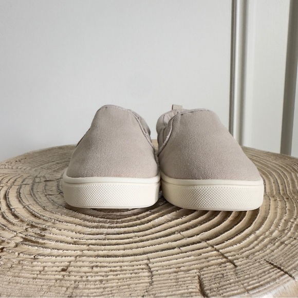 Gap Toddler Slip-On Beige Sneakers Size 8 - Picture 9 of 11